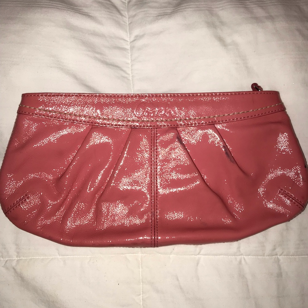 Coach coral clutch